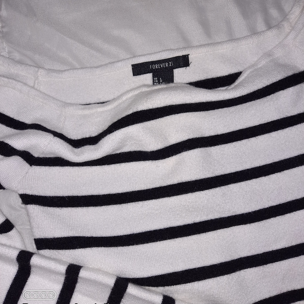 Forever 21 long sleeve shirt